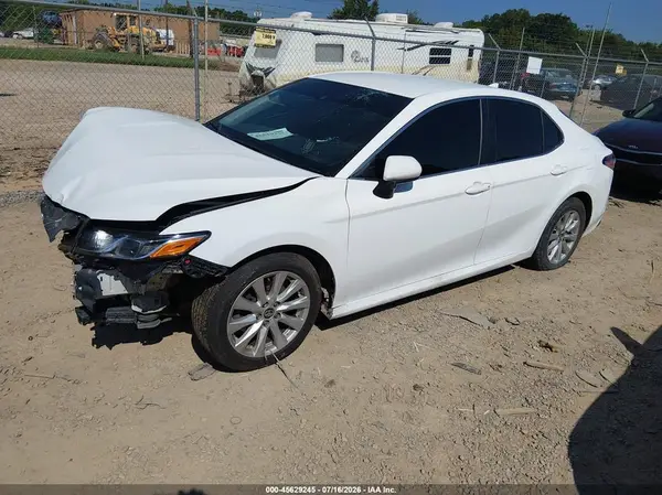 4T1C11AK5LU933529 2020 TOYOTA CAMRY - Image 2