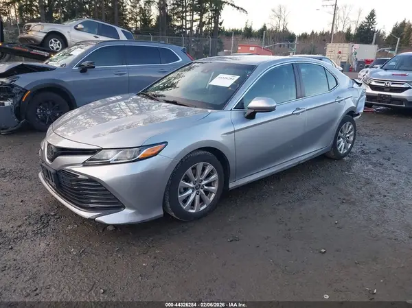 4T1C11AK5LU940383 2020 TOYOTA CAMRY - Image 2