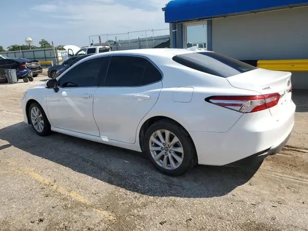 4T1C11AK5LU944126 2020 TOYOTA CAMRY - Image 2