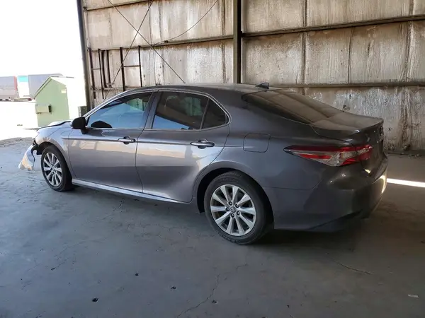 4T1C11AK5LU947253 2020 TOYOTA CAMRY - Image 2