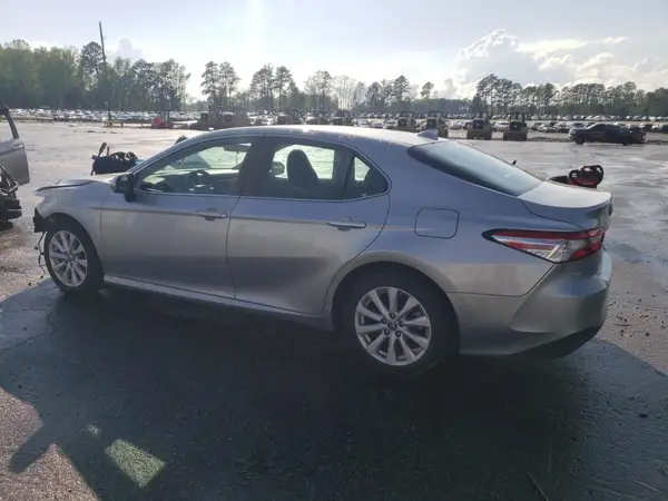 4T1C11AK5LU947446 2020 TOYOTA CAMRY - Image 2