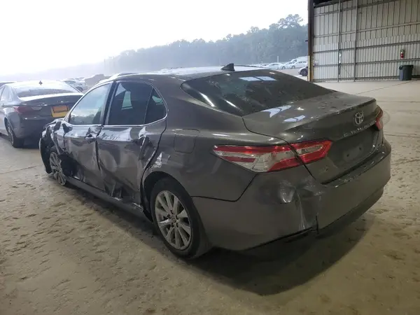 4T1C11AK5LU947933 2020 TOYOTA CAMRY - Image 2