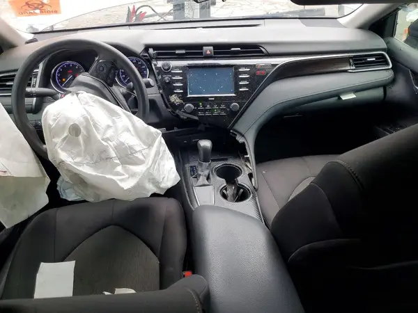 4T1C11AK5LU995805 2020 TOYOTA CAMRY - Image 8