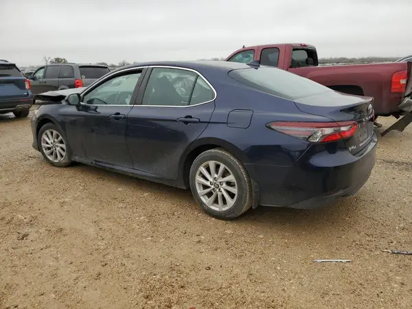 4T1C11AK5MU404048 2021 TOYOTA CAMRY - Image 2