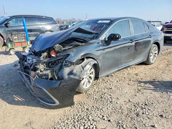 4T1C11AK5MU406639 2021 TOYOTA CAMRY - Image 1
