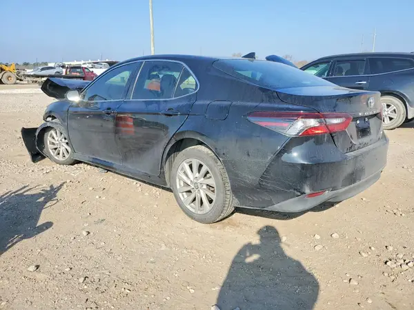 4T1C11AK5MU406639 2021 TOYOTA CAMRY - Image 2