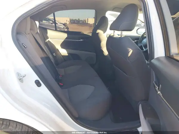 4T1C11AK5MU408794 2021 TOYOTA CAMRY - Image 8