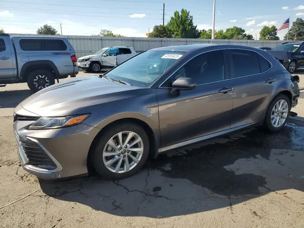 4T1C11AK5MU413543 2021 TOYOTA CAMRY