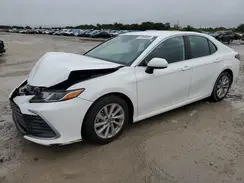 4T1C11AK5MU415292 2021 TOYOTA CAMRY