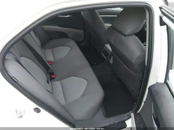 4T1C11AK5MU417267 2021 TOYOTA CAMRY - Image 8