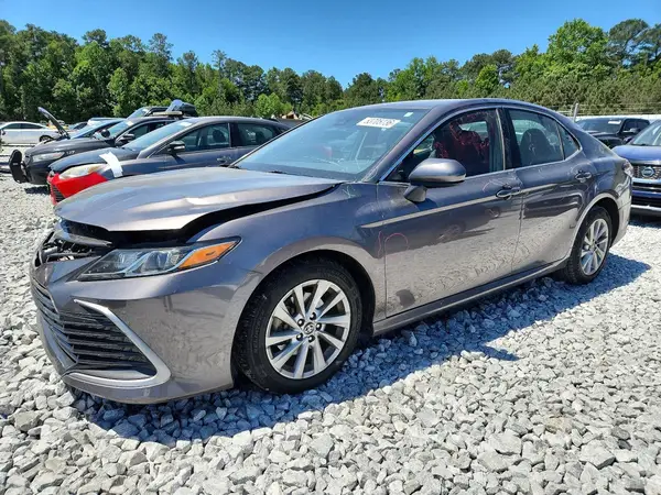 4T1C11AK5MU450396 2021 TOYOTA CAMRY - Image 1