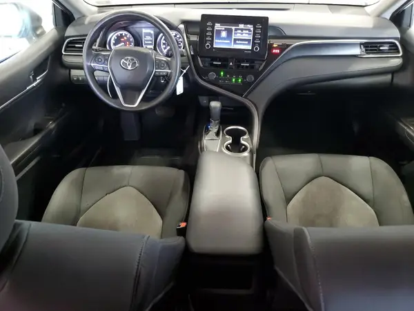 4T1C11AK5MU457798 2021 TOYOTA CAMRY - Image 8
