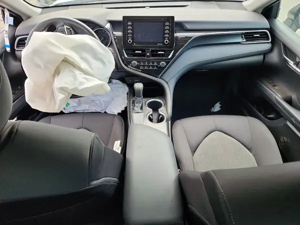 4T1C11AK5MU474116 2021 TOYOTA CAMRY - Image 8