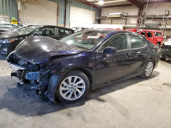 4T1C11AK5MU485360 2021 TOYOTA CAMRY - Image 1