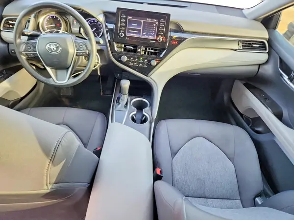 4T1C11AK5MU518647 2021 TOYOTA CAMRY - Image 8