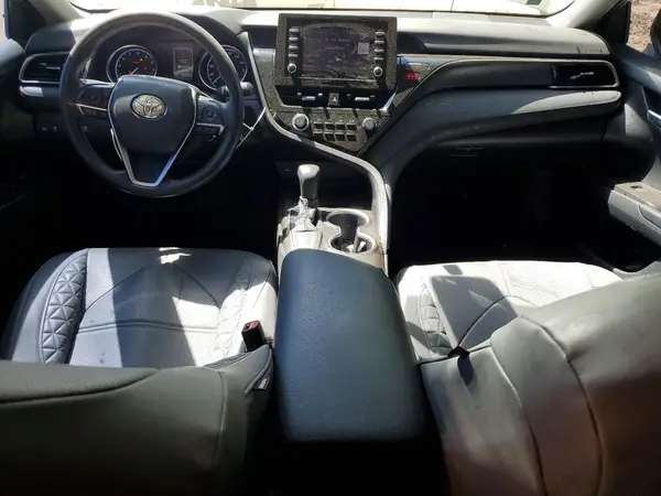 4T1C11AK5MU528644 2021 TOYOTA CAMRY - Image 8
