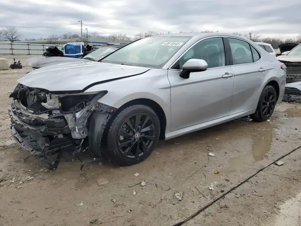 4T1C11AK5MU553639 2021 TOYOTA CAMRY - Image 1