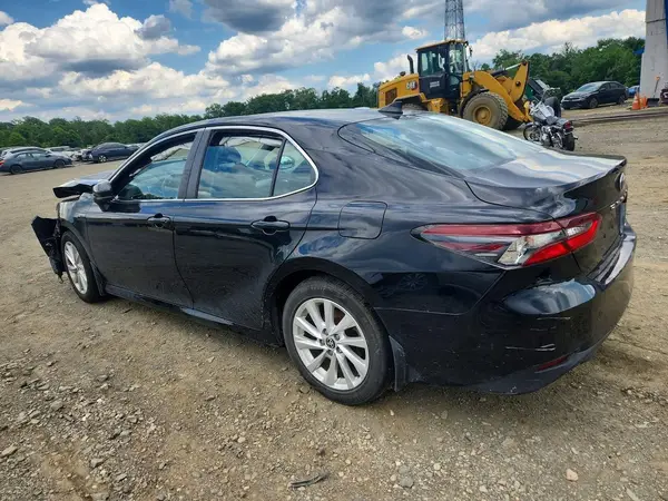 4T1C11AK5MU555245 2021 TOYOTA CAMRY - Image 2