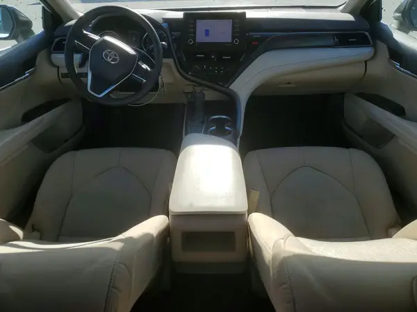 4T1C11AK5MU560865 2021 TOYOTA CAMRY - Image 8