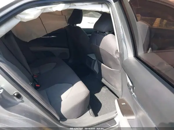 4T1C11AK5MU588780 2021 TOYOTA CAMRY - Image 8