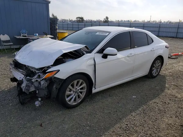 4T1C11AK5MU590027 2021 TOYOTA CAMRY - Image 1