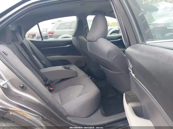 4T1C11AK5MU606193 2021 TOYOTA CAMRY - Image 8
