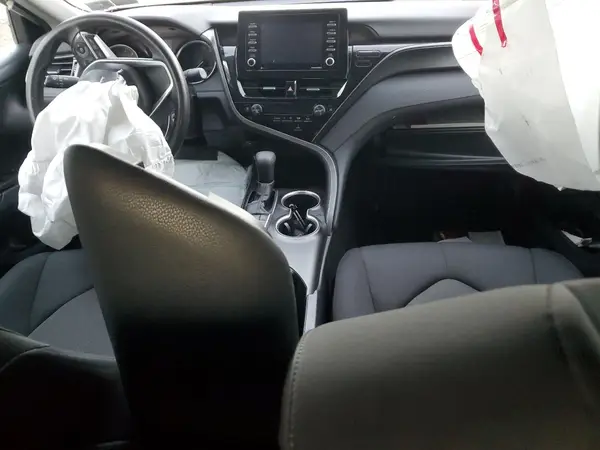 4T1C11AK5NU002662 2022 TOYOTA CAMRY - Image 8
