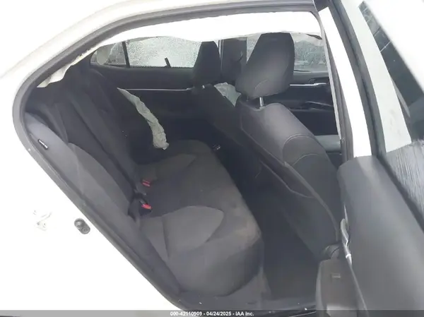 4T1C11AK5NU004475 2022 TOYOTA CAMRY - Image 8