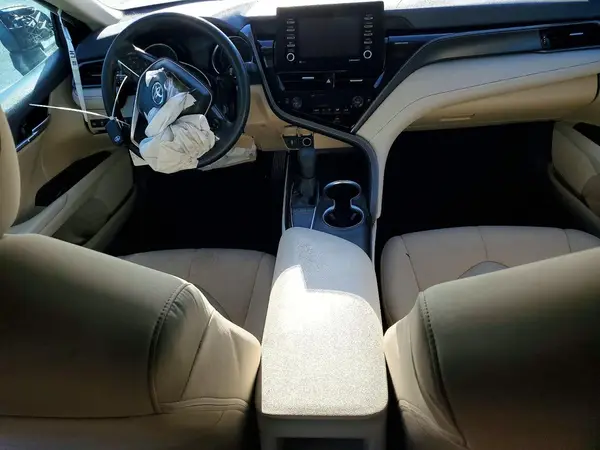 4T1C11AK5NU049495 2022 TOYOTA CAMRY - Image 8
