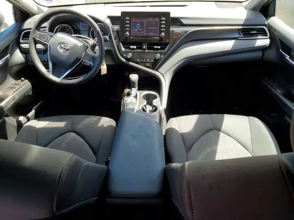 4T1C11AK5NU055040 2022 TOYOTA CAMRY - Image 8
