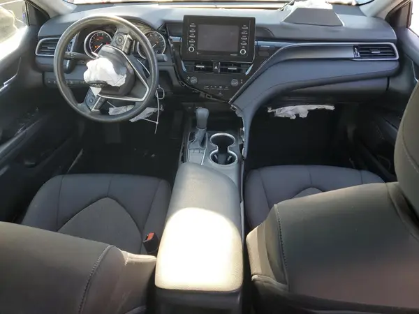 4T1C11AK5NU631113 2022 TOYOTA CAMRY - Image 8