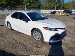 4T1C11AK5NU643763 2022 TOYOTA CAMRY