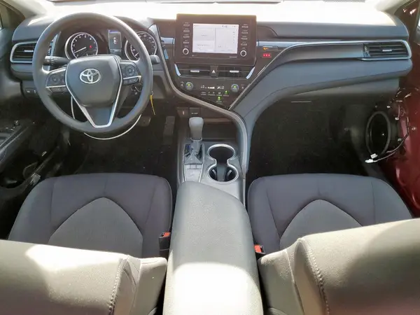 4T1C11AK5NU658621 2022 TOYOTA CAMRY - Image 8