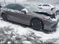 4T1C11AK5NU666041 2022 TOYOTA CAMRY