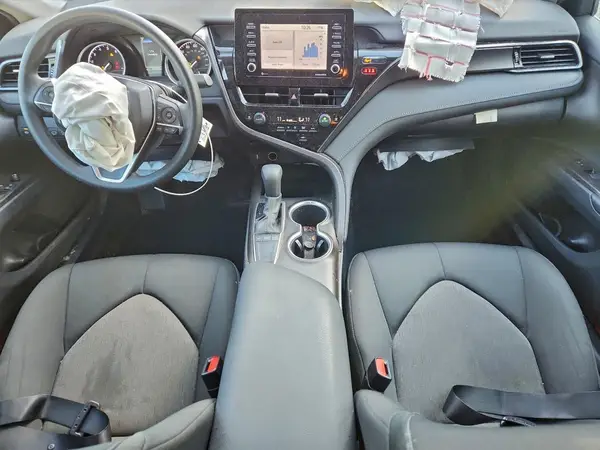 4T1C11AK5NU686550 2022 TOYOTA CAMRY - Image 8
