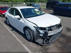 4T1C11AK5NU688184 2022 TOYOTA CAMRY
