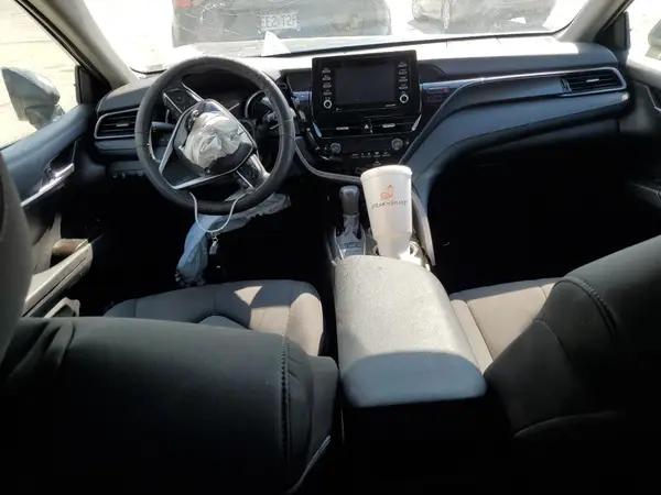 4T1C11AK5NU715996 2022 TOYOTA CAMRY - Image 8