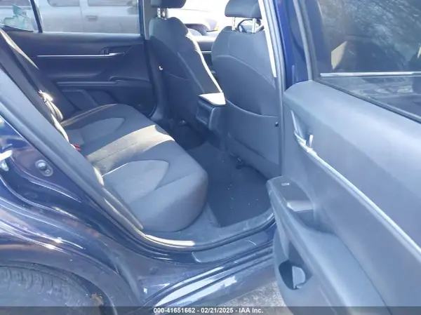 4T1C11AK5NU719000 2022 TOYOTA CAMRY - Image 8
