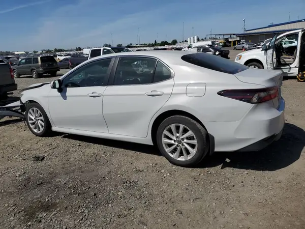 4T1C11AK5PU083312 2023 TOYOTA CAMRY - Image 2