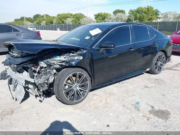 4T1C11AK5PU085867 2023 TOYOTA CAMRY - Image 2