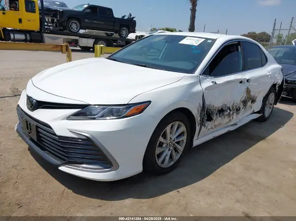 4T1C11AK5PU090955 2023 TOYOTA CAMRY - Image 2