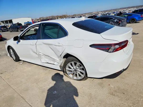 4T1C11AK5PU103428 2023 TOYOTA CAMRY - Image 2