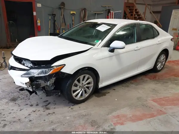 4T1C11AK5PU105812 2023 TOYOTA CAMRY - Image 2