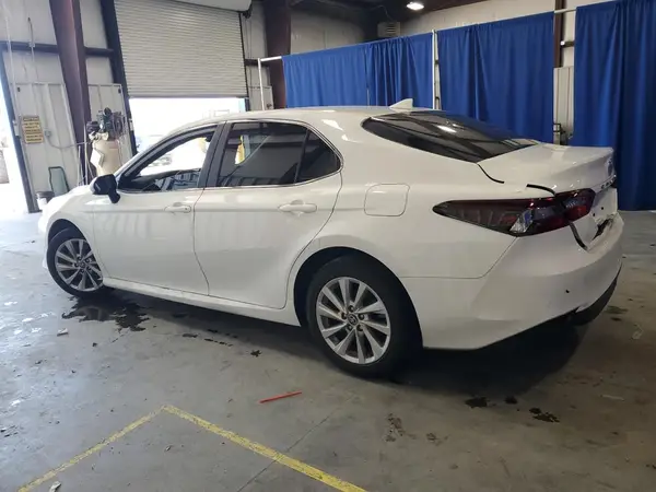 4T1C11AK5PU107513 2023 TOYOTA CAMRY - Image 2