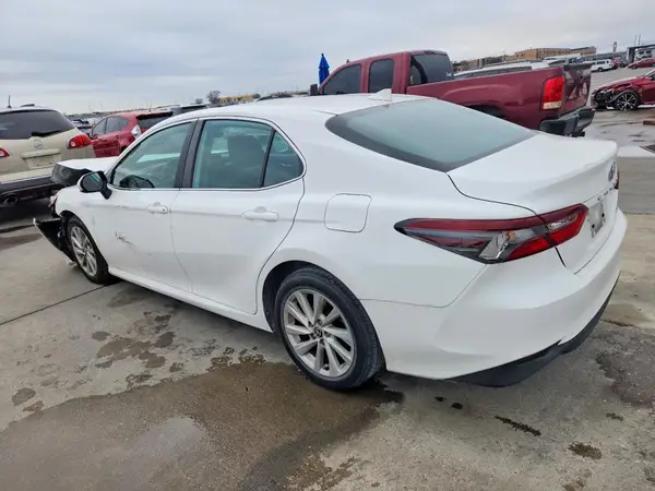 4T1C11AK5PU112646 2023 TOYOTA CAMRY - Image 2