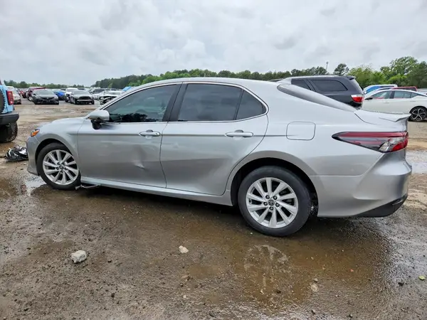 4T1C11AK5PU118267 2023 TOYOTA CAMRY - Image 2