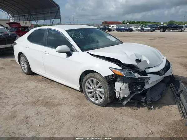 4T1C11AK5PU118656 2023 TOYOTA CAMRY - Image 1