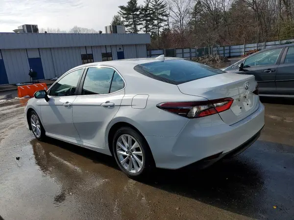 4T1C11AK5PU135800 2023 TOYOTA CAMRY - Image 2