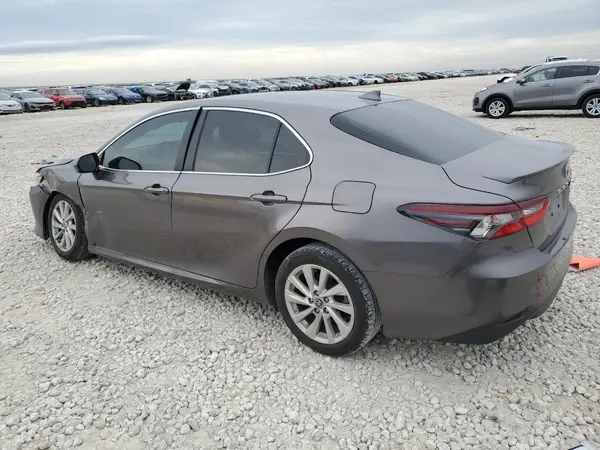 4T1C11AK5PU138423 2023 TOYOTA CAMRY - Image 2