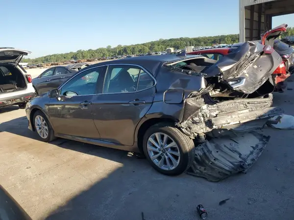 4T1C11AK5PU165699 2023 TOYOTA CAMRY - Image 2
